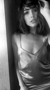 IMG_5708-576x1024.jpg