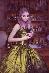 Katha-Gifthexe-Final-1-683x1024.jpg