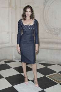 Laetitia-Casta--Christian-Dior-Show-SS-2017--04.jpg