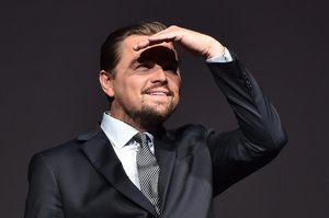 Leonardo-DiCaprio-Before-Flood-Premiere-Paris-2016.jpg