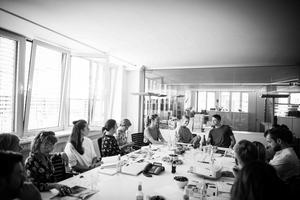 ak_240816_hh_toni_garrn_bw_030.jpg