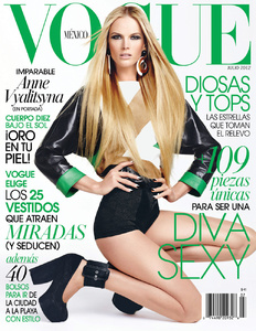 anne-vyalitsnya-by-david-roemer-vogue-mexico-july-2012.jpg