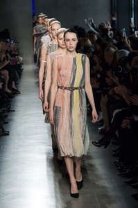 edie_bottega_veneta_aw14_580ff066.jpg