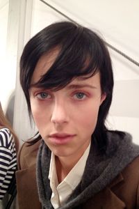 edie_burberry_ss14_vogue_810.jpeg