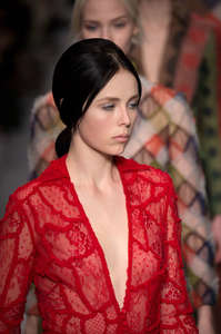 edie_valentino_aw14_fashionnetwork_58121451.jpg