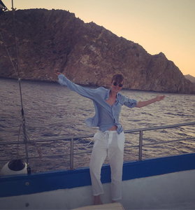 ediebcampbell_greece_boat.jpg