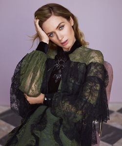 emily-blunt-photoshoot-for-instyle-november-2016-2.jpg