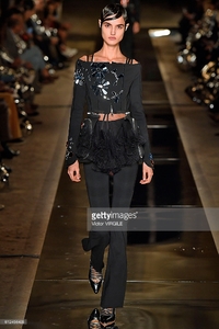 givenchy27.jpg