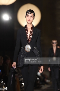 givenchy34.jpg