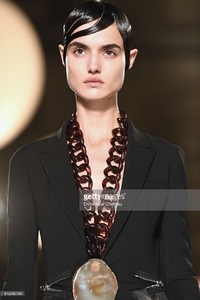 givenchy40.jpg