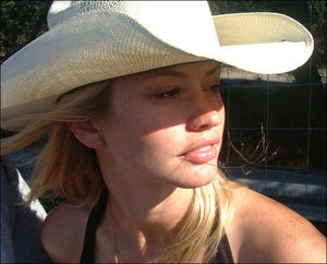 kinopoisk.ru-Cameron-Richardson-1294221.jpg