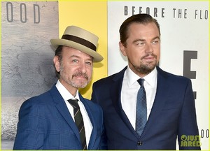 leonardo-dicaprio-announces-before-the-flood-will-be-available-to-stream-for-free-07.jpg