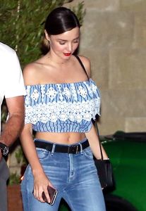 miranda-kerr-at-soho-house-in-malibu-10-9-2016-7.jpg