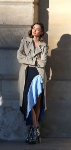 miranda-kerr-photoshoot-for-louis-vuitton-in-paris-10-4-2016-13.jpg