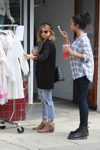 sarahh161016BZNimage46.jpg
