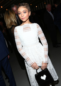 sarahh271016ZNimage6.jpg