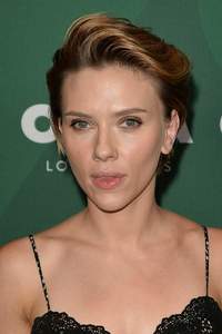 scarjo141016BZNimage2.jpg