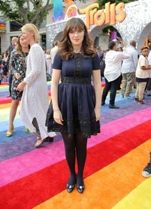 zooeyd231016ZNimage23.jpg