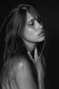 Renata Calheiros grain beuté 2.jpg