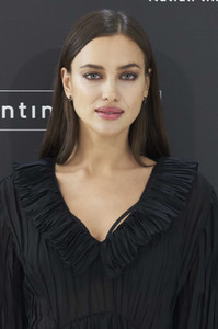 Irina+Shayk+Irina+Shayk+Attends+Intimissimi+8vj5krvtrO7x.jpg