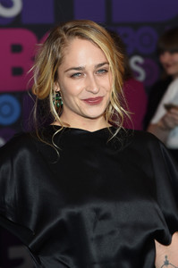 Jemima+Kirke+Girls+Season+4+Premiere+NYC+OcLp4bT_5FCx.jpg