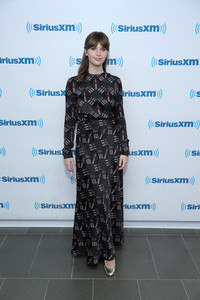 Felicity+Jones+SiriusXM+Town+Hall+Cast+Rogue+vMnZf0LSm0Sx.jpg