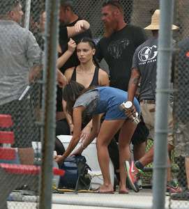 Adriana-Lima--On-set-for-a-Victoria-Secret-sport-fashion-shoot--04.jpg