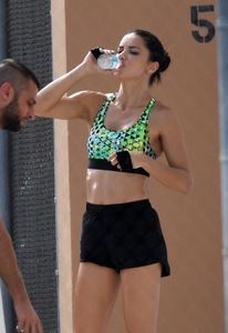 adriana-lima-workout-in-miami-photos-45-jpg-1.jpg