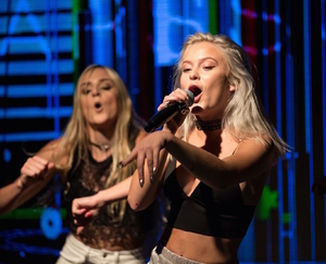 amp-live-zara-larsson-113.jpg