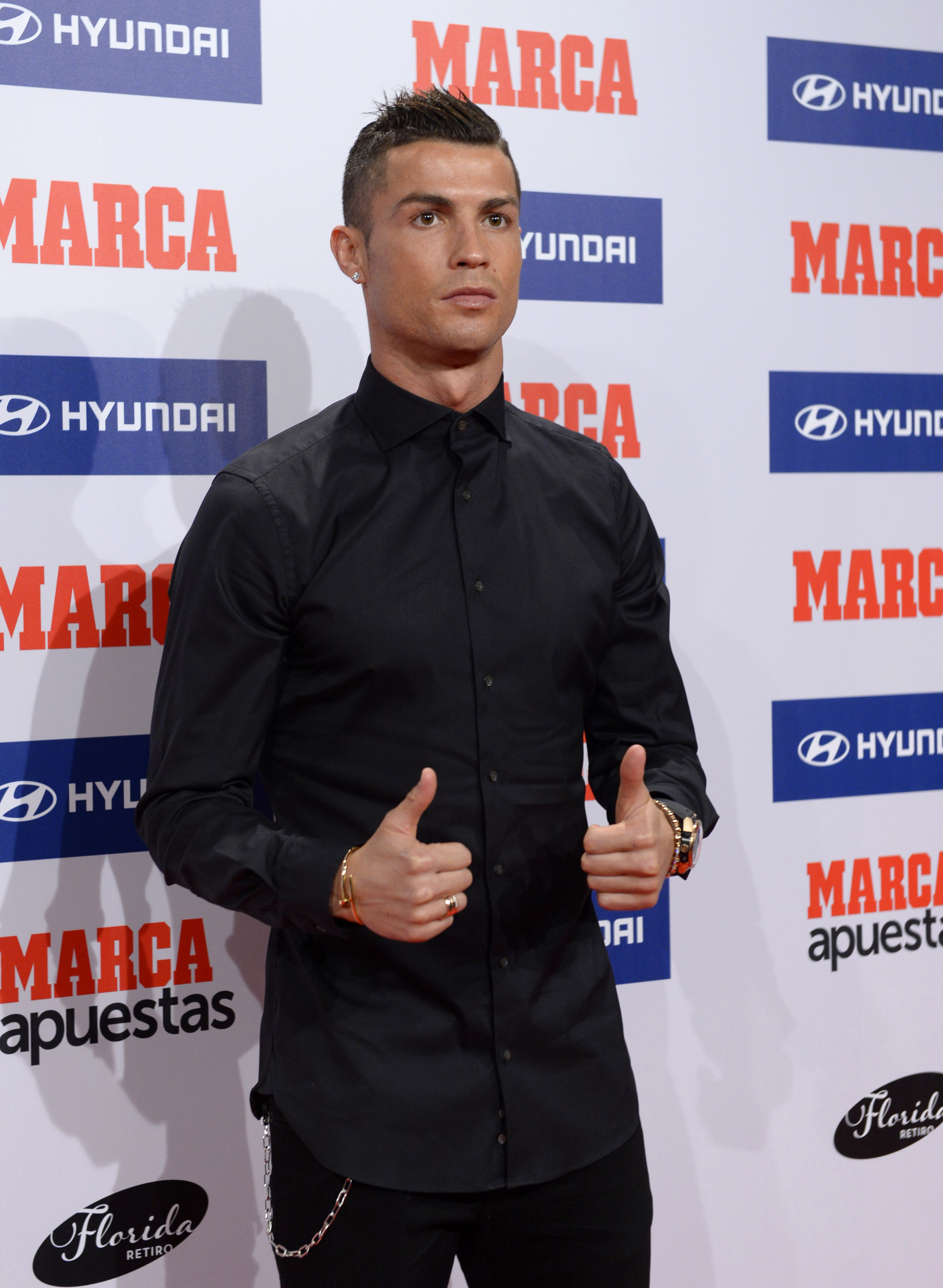 Cristiano Ronaldo - Page 210 - Male Athletes - Bellazon