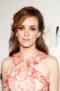 dpanabaker201116ZNimage4.jpg