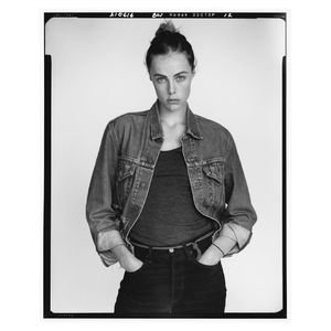 edie_benwellerstudio_aug16.thumb.jpg.c7eadb61162fdd6e6c3ac2cb6eba27cb.jpg