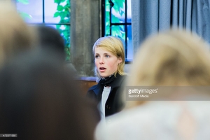 edie_oxfordguild_14may15_getty_473371550.jpg