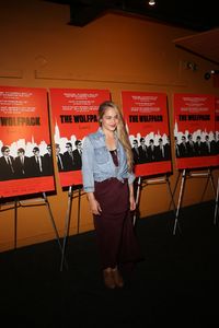 jemima-kirke-at-the-wolfpack-premiere-in-new-york_2.jpg