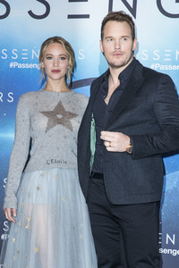 jlaw291116ZNimage42.jpg