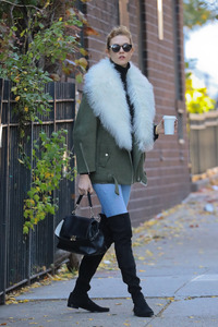 kkloss151116ZNimage2.jpg