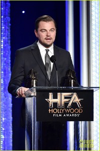 leonardo-dicaprio-hollywood-film-awards-2016-01.jpg