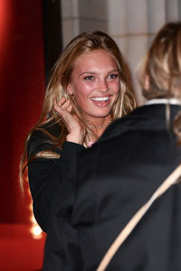 romees271116ZNimage11.jpg