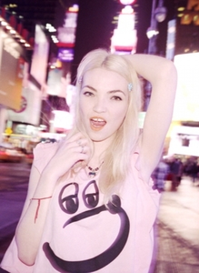 527920f64945513.jpg