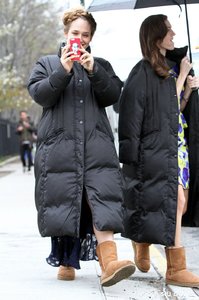 Girls-Filming-Season-3-NYC-Photos (1).jpg