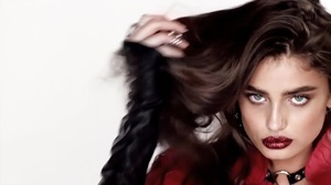 Day 14 - Taylor Hill by Hype Williams (LOVE Advent 2016) 221.jpg