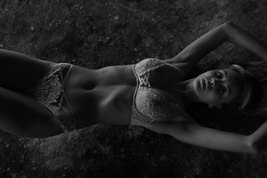 BRYANA-HOLY-RS-AP-BW.jpg