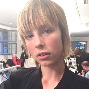 edie_balenciaga_ss16_akikoowada.jpg