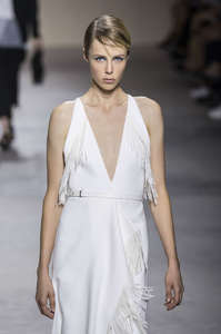edie_boss_ss16_fashionnetwork_584b4475.jpg