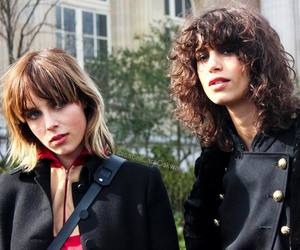 edie_chanel_aw16_etudesdesfemmes.jpg