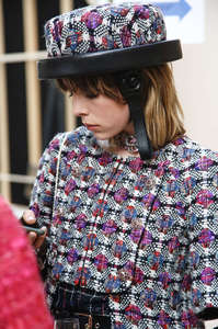 edie_chanel_aw16_fashionnetwork_586489f3.jpg