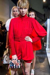 edie_fendi_ss16_fashionnetwork_584bea4e.jpg