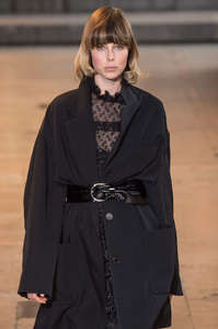edie_isabel_marant_aw16_fashionnetwork_585d6d23.jpg