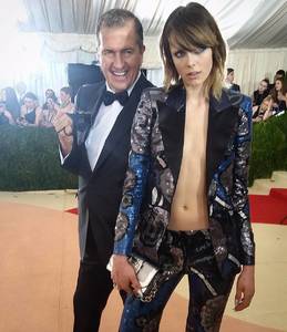edie_met_gala_2016_videofashionofficial.jpg