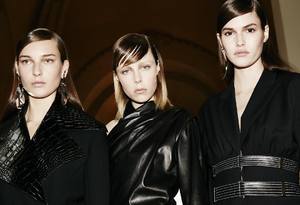 edie_mugler_aw16_muglerofficial.jpg